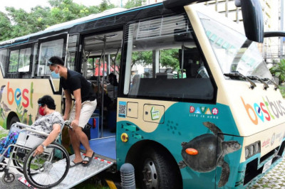 Best Bus records zero harmful gas emissions a year after launch