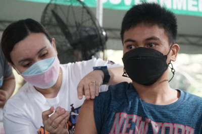 Gov't to roll out vaccination for kids aged 5- 11 years next month: Galvez