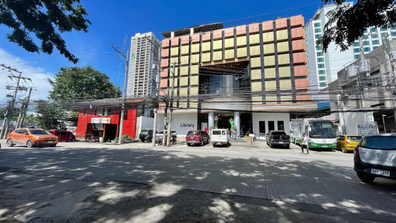 P100M state-of- the art library and information center opens in Davao