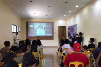 Struggling residents from Surigao City benefit from assistance provided by Bong Go’s team