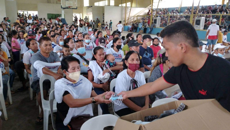 Bong Go’s team mounts two-day relief ops for disadvantaged residents in San Isidro, Davao Oriental