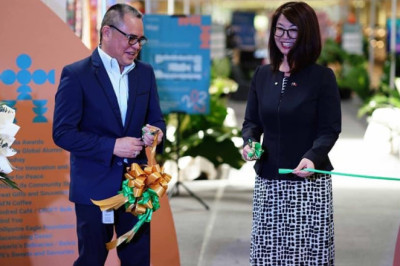 Australian envoy sees potential of exported Davao durian
