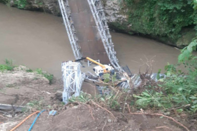 Marilog bridge slumps; 5 dead, 2  injured