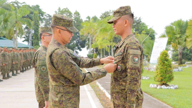 Soldier who risked life to arrest snatcher commended
