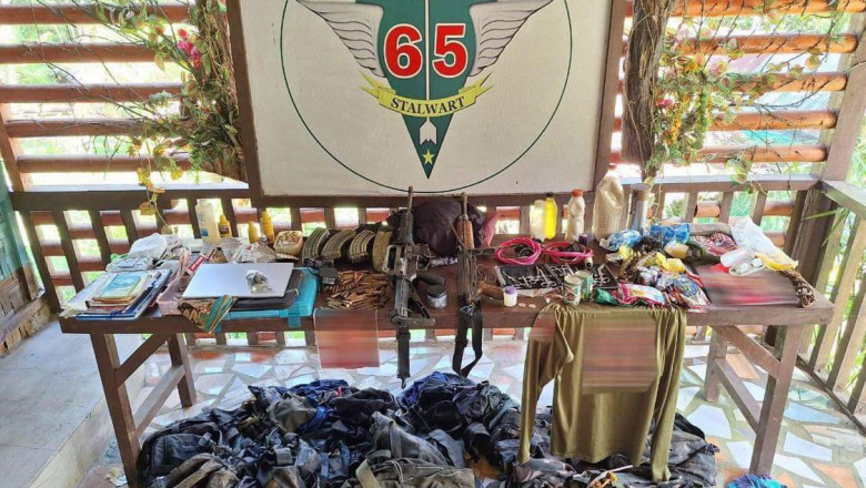 5 NPA rebels surrender, 7 guns seized in Agusan Sur, Bukidnon