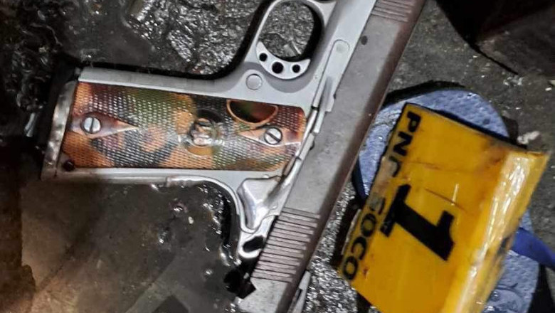 Armadong lalaki nga nanghasi, gawara-wara ug armas patay