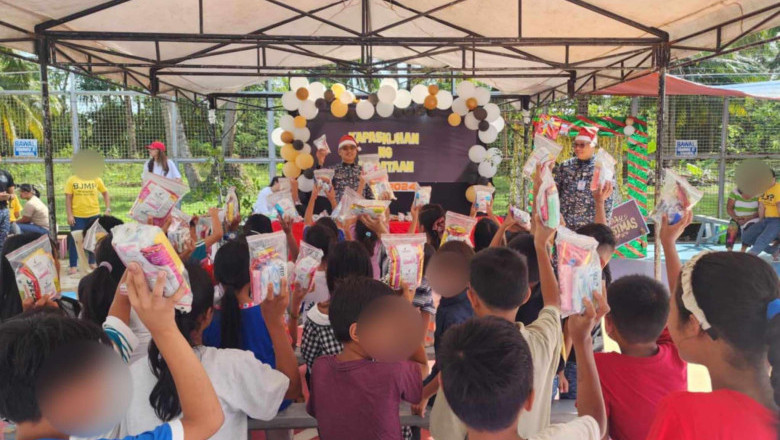 Families celebrate Christmas with PDLs at BJMP jail facilities