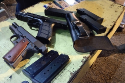 Mayor sa BARMM town, 3 security escorts niini arestado sa paghupot ug armas