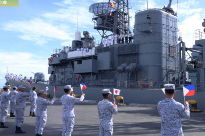 NFEM Holds Send-Off Ceremony for JMSDF Training Squadron Ships