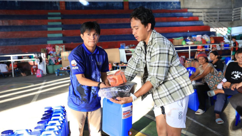 Sen. Bong Go's team brings additional aid to fire-hit families in Bukidnon, presses for safer communities amid rising heat risks