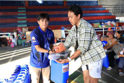 Sen. Bong Go's team brings additional aid to fire-hit families in Bukidnon, presses for safer communities amid rising heat risks